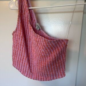 A New Day Textured One-Shoulder Cropped Top